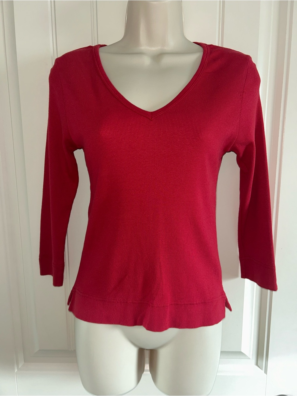 NEW Hard Tail Bright Red Ribbed V-Neck Long Sleeve Top Sz M